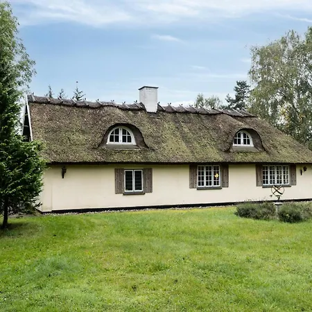 Historic, Charming House With A Fantastic Garden *